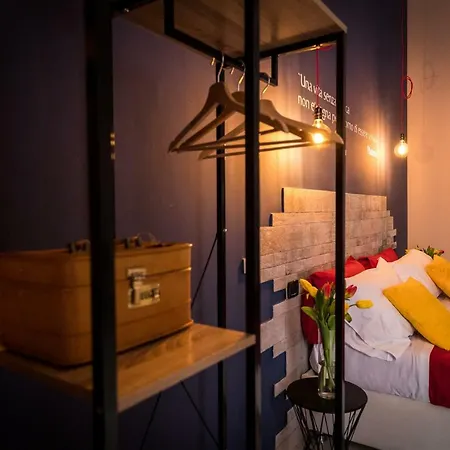 Bed & Breakfast I Maestri Neapol